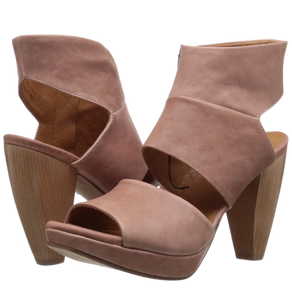 COCLICO Mauve Pink Suede Cutout Platform Sandal Heels